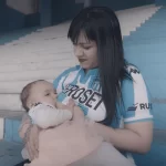 Racing lanzó una camiseta para poder amamantar en la cancha