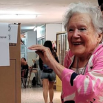 Nora Cortiñas: “Puse mi voto por un pueblo feliz”