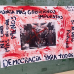 La democracia, los desaparecidos y la educación, presentes en los centros de votación