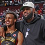 El draft de la NBA: pocas estrellas y un hito histórico
