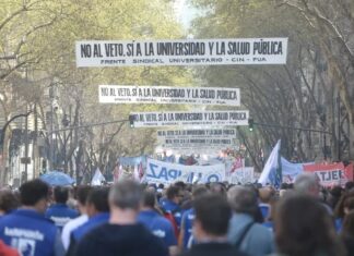 Masiva Marcha Federal Universitaria contra el veto