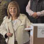 La familia de Pablo Grillo y los disturbios dijeron “presente” durante el voto de Bullrich
