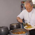Monseñor Roberto: ¿otro papa de las periferias?